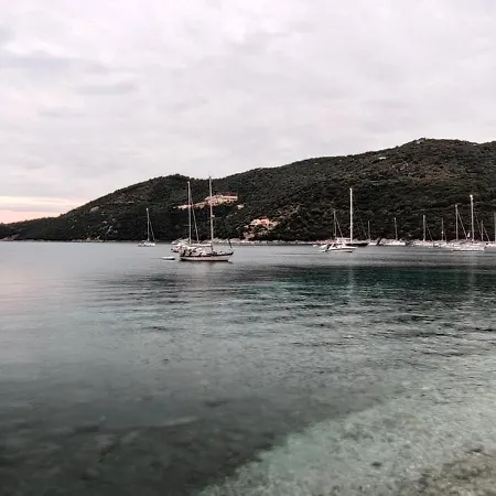 Sissy 2 * بوروس